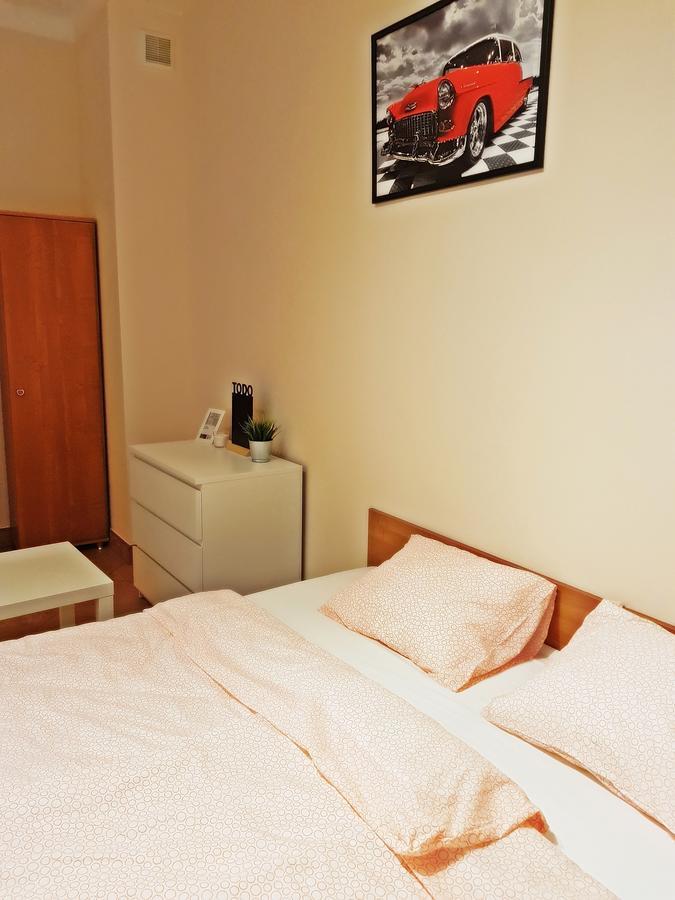 Coser Apartamenty Centrum 1 Варшава Экстерьер фото